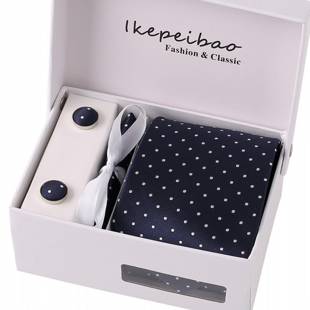 Men's Wide Necktie, Hanky, Cufflink Set